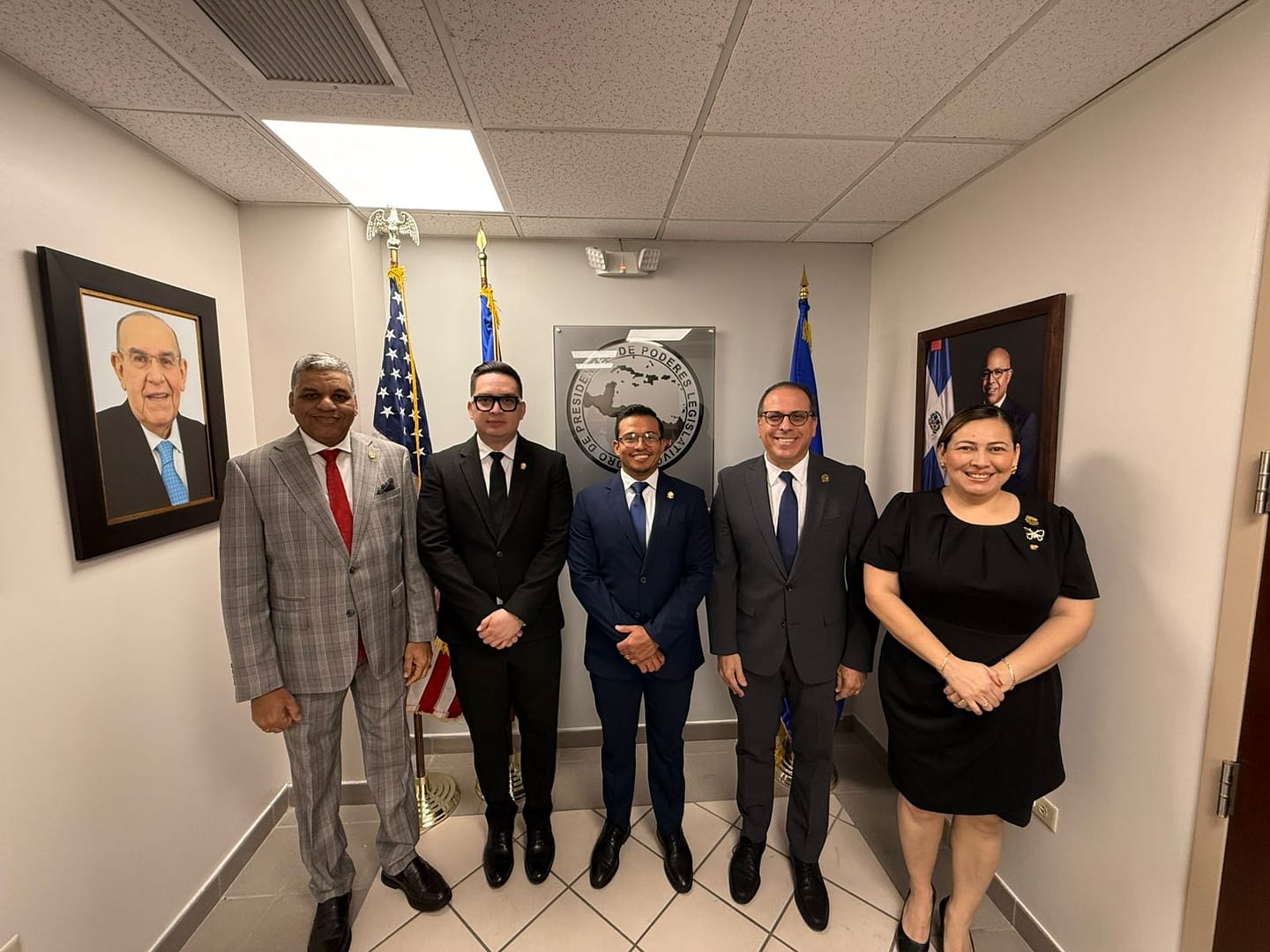 Presidente del PARLACEN realiza visita a la Subsede del FOPREL en Puerto Rico